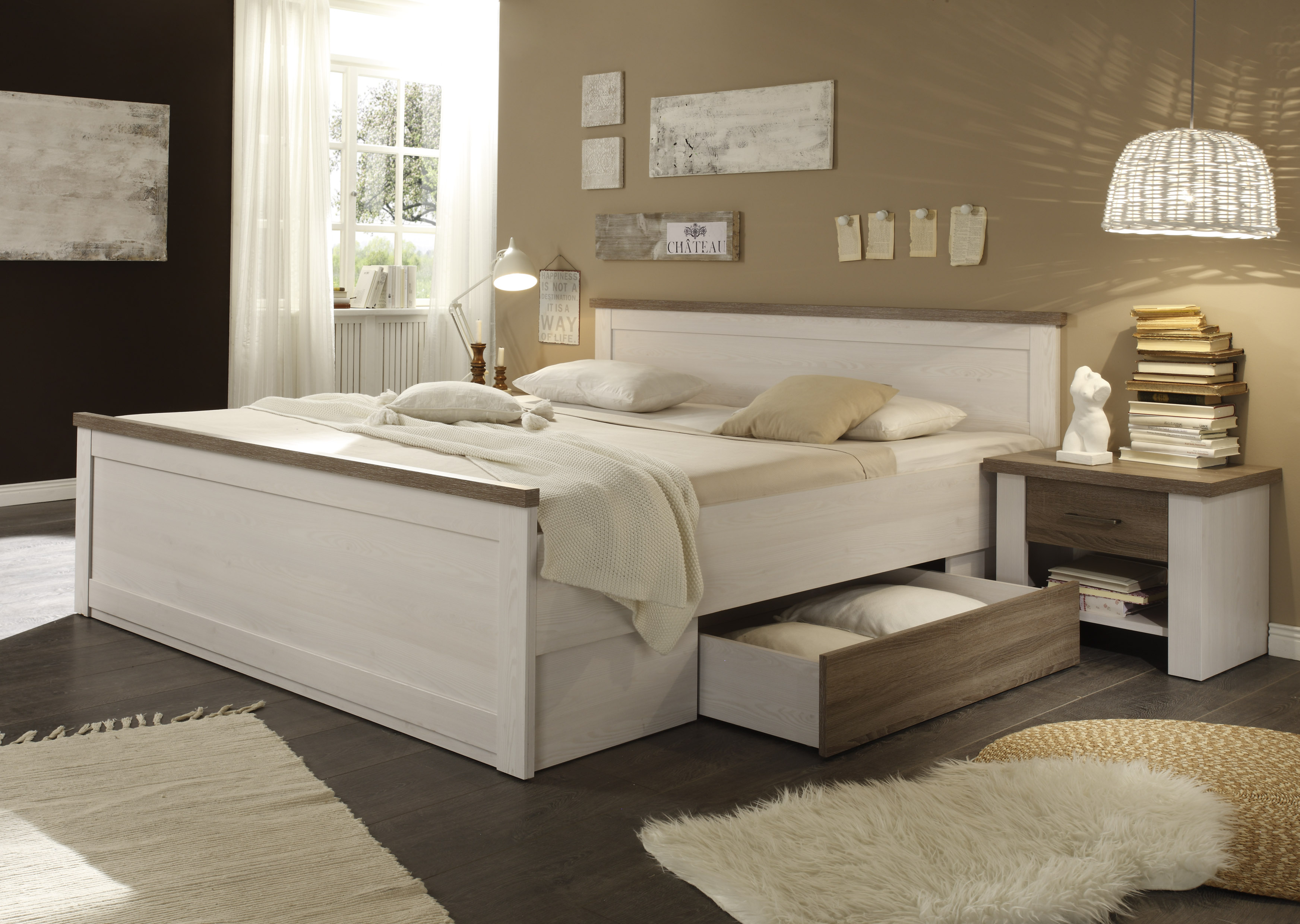 Bettanlage mit 2 Nachttischen LUCA Bett 180cm Doppelbett Pinie weiß